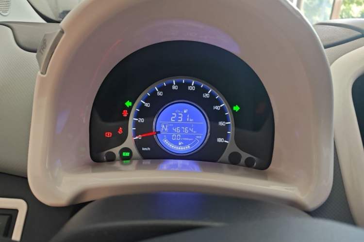 Used CHANGAN Benni E-Star 2021 National Edition Xin Yue Version (Fast-Charging Edition) Lithium Iron Phosphate (31.18 kWh) Odometer Close Up