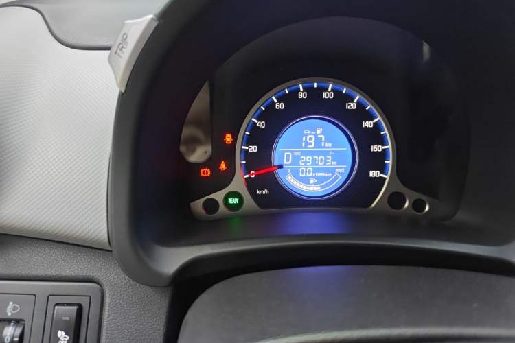 Used CHANGAN Benni E-Star 2021 National Edition Xin Yue Version Lithium Iron Phosphate (31.86 kWh) Odometer Close Up
