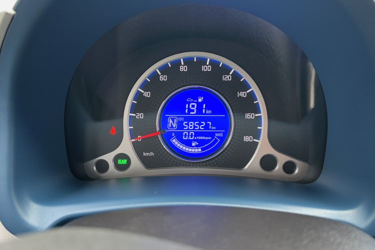 Used CHANGAN Benni E-Star 2021 National Edition Colorful Version Lithium Iron Phosphate (31.18 kWh) Odometer Close Up