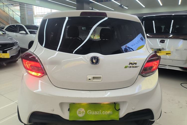 Used CHANGAN Benni E-Star 2021 National Edition Colorful Version Lithium Iron Phosphate (31.86 kWh) Rear