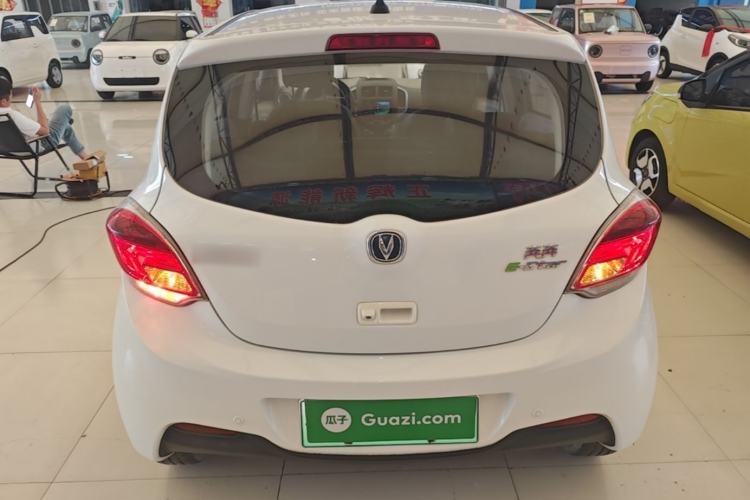 Used CHANGAN Benni E-Star 2021 National Edition Colorful Version Lithium Iron Phosphate (31.18 kWh) Rear