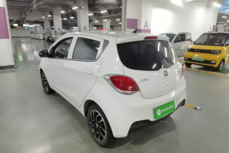 Used CHANGAN Benni E-Star 2021 National Edition Colorful Version Lithium Iron Phosphate (31.86 kWh) Rear Left 45 Deg