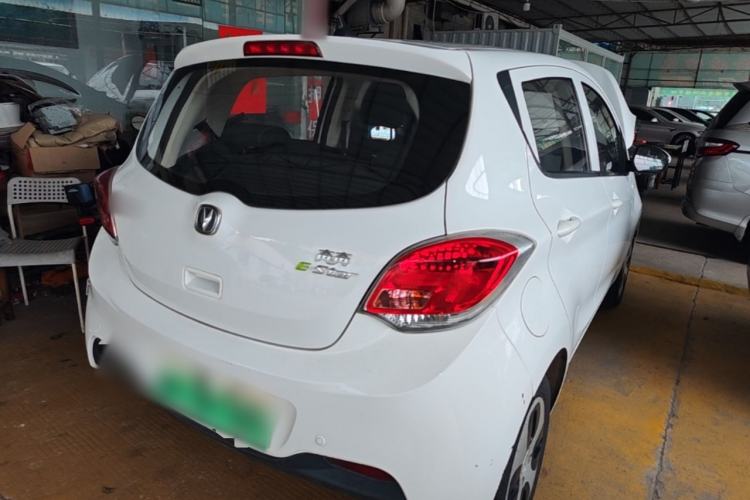 Used CHANGAN Benni E-Star 2021 National Edition Xin Yue Version Lithium Iron Phosphate (31.95 kWh) Rear Right 45 Deg