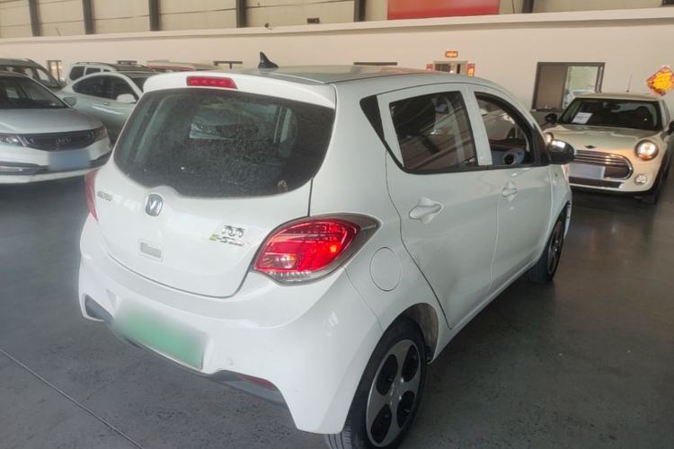 Used CHANGAN Benni E-Star 2021 National Edition Xin Yue Version Lithium Iron Phosphate (31.18 kWh) Rear Right 45 Deg