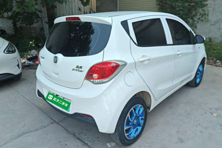 Used CHANGAN Benni E-Star 2021 National Edition Xin Yue Version Lithium Iron Phosphate (31.86 kWh) Rear Right 45 Deg