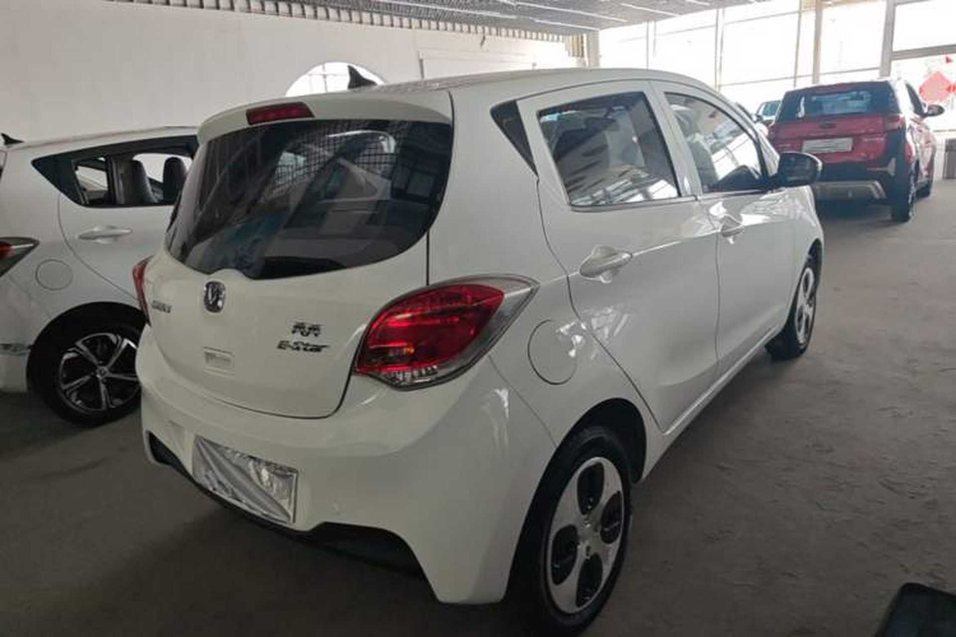 Used CHANGAN Benni E-Star 2021 National Edition Xin Yue Version (Fast-Charging Edition) Lithium Iron Phosphate (31.18 kWh) Rear Right 45 Deg