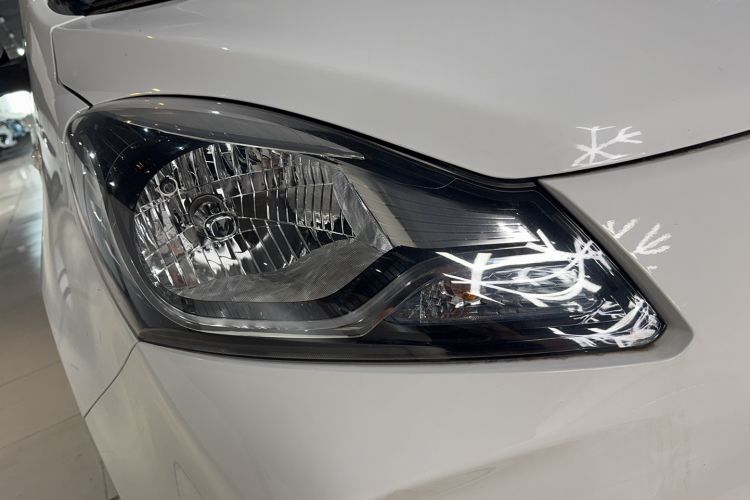 Used CHANGAN Benni E-Star 2021 National Edition Xin Yue Version Lithium Iron Phosphate (31.86 kWh) Rear