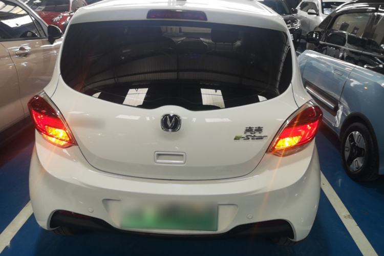 Used CHANGAN Benni E-Star 2021 National Edition Xin Yue Version Lithium Iron Phosphate (31.86 kWh) Rear
