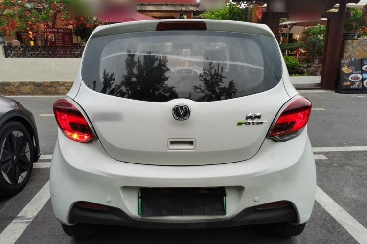 Used CHANGAN Benni E-Star 2021 National Edition Xin Yue Version Lithium Iron Phosphate (31.18 kWh) Rear