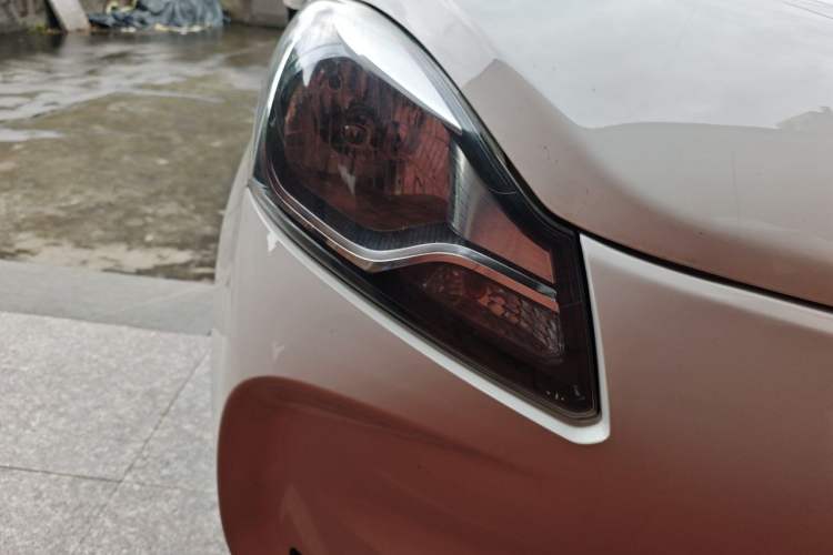 Used CHANGAN Benni E-Star 2021 National Edition XinYi Edition Lithium Iron Phosphate (31.86 kWh) Right Front Headlight