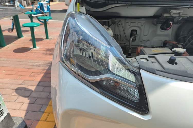 Used CHANGAN Benni E-Star 2021 National Edition Xinyue Version (Fast-Charging Edition) Lithium NMC Right Front Headlight