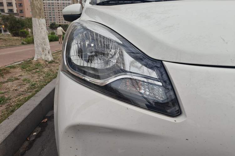 Used CHANGAN Benni E-Star 2021 National Edition Xin Yue Version Lithium Iron Phosphate (31.86 kWh) Right Front Headlight