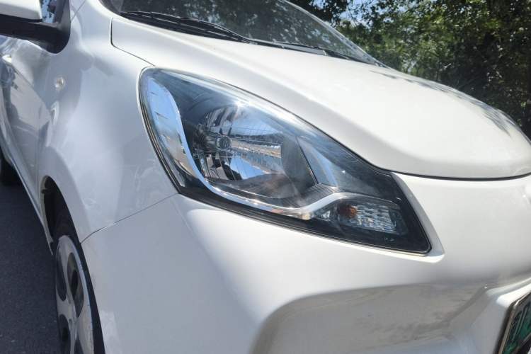 Used CHANGAN Benni E-Star 2021 National Edition Xin Yue Version (Fast-Charging Edition) Lithium Iron Phosphate (31.18 kWh) Right Front Headlight