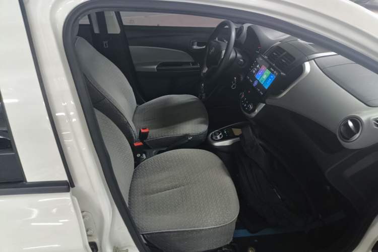 Used CHANGAN Benni E-Star 2021 National Edition Xin Yue Version Lithium Iron Phosphate (31.86 kWh) Right Front Seat