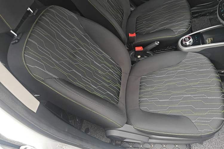 Used CHANGAN Benni E-Star 2021 National Edition Xin Yue Version Lithium Iron Phosphate (31.86 kWh) Right Front Seat