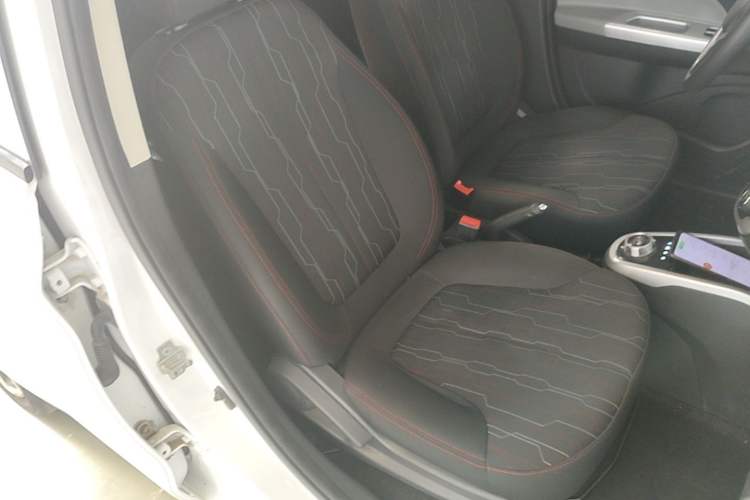 Used CHANGAN Benni E-Star 2021 National Edition Xinyi Edition Lithium-Ion Battery Right Front Seat
