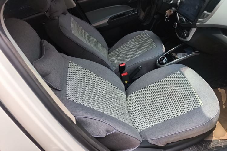 Used CHANGAN Benni E-Star 2021 National Edition Xin Yue Version (Fast-Charging Edition) Lithium Iron Phosphate (31.95 kWh) Right Front Seat