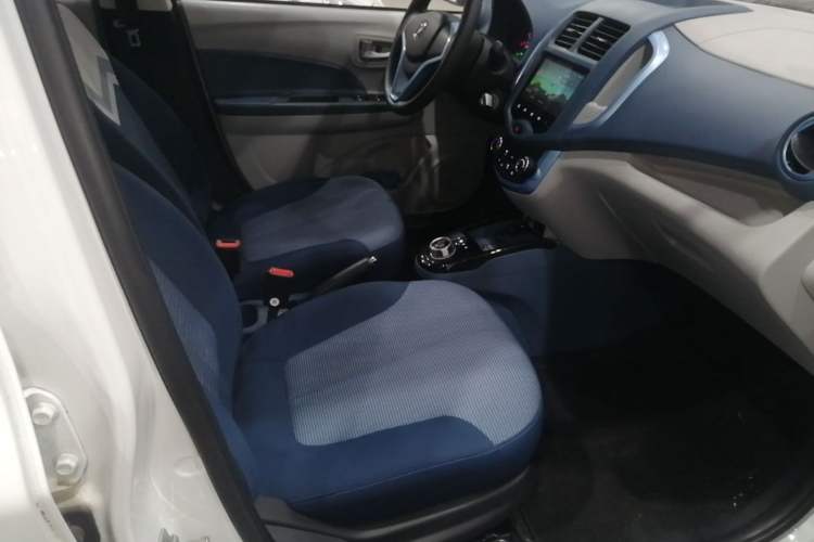 Used CHANGAN Benni E-Star 2021 National Edition XinYi Edition Lithium Iron Phosphate (31.86 kWh) Right Front Seat
