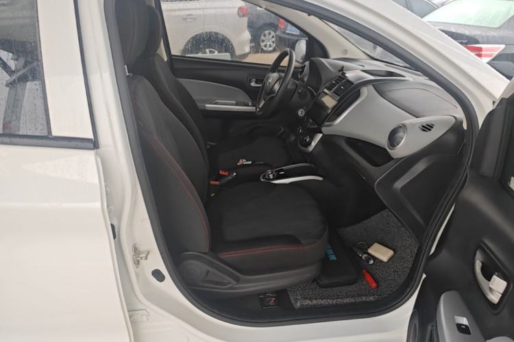 Used CHANGAN Benni E-Star 2021 National Edition Xin Yue Version Lithium-Ion Battery Right Front Seat