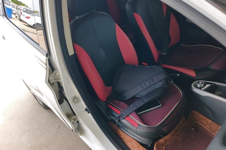 Used CHANGAN Benni E-Star 2021 National Edition Xinyi Edition Lithium-Ion Battery Right Front Seat