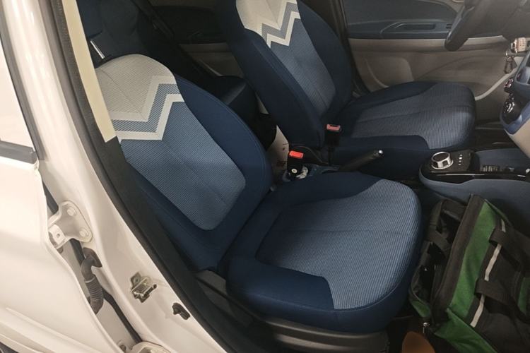 Used CHANGAN Benni E-Star 2021 National Edition XinYi Edition Lithium Iron Phosphate (31.86 kWh) Right Front Seat