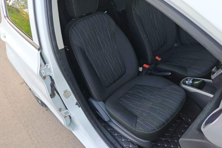 Used CHANGAN Benni E-Star 2021 National Edition Xin Yue Version Lithium Iron Phosphate (31.86 kWh) Right Front Seat