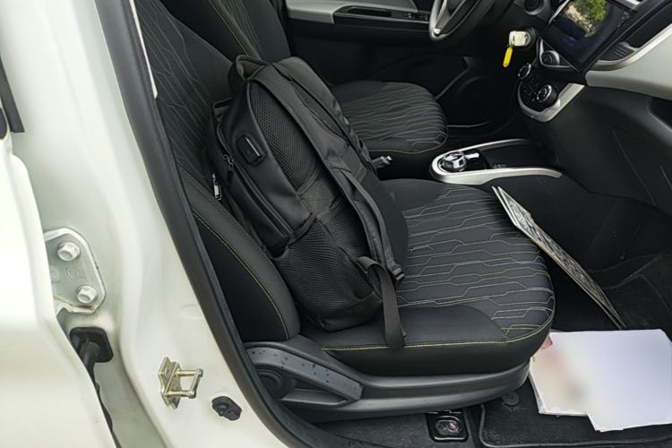Used CHANGAN Benni E-Star 2021 National Edition Xin Yue Version Lithium Iron Phosphate (31.18 kWh) Right Front Seat