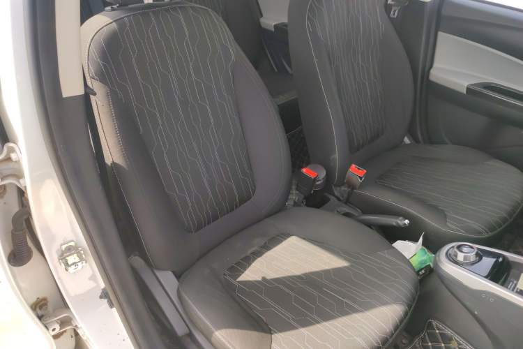Used CHANGAN Benni E-Star 2021 National Edition Xin Yue Version Lithium Iron Phosphate (31.18 kWh) Right Front Seat