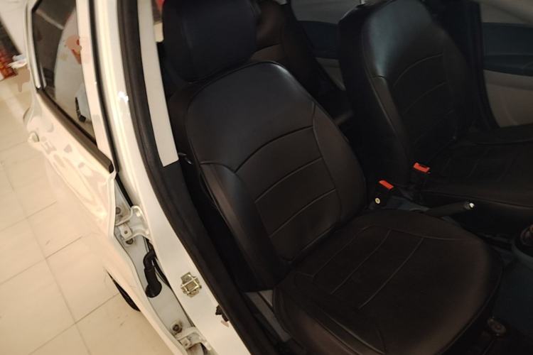 Used CHANGAN Benni E-Star 2021 National Edition Colorful Version Lithium Iron Phosphate (31.18 kWh) Right Front Seat