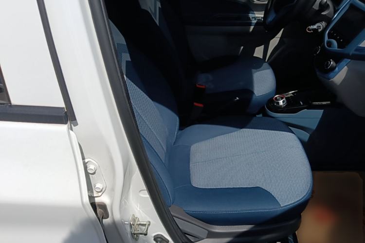 Used CHANGAN Benni E-Star 2021 National Edition XinYi Edition Lithium Iron Phosphate (31.86 kWh) Right Front Seat