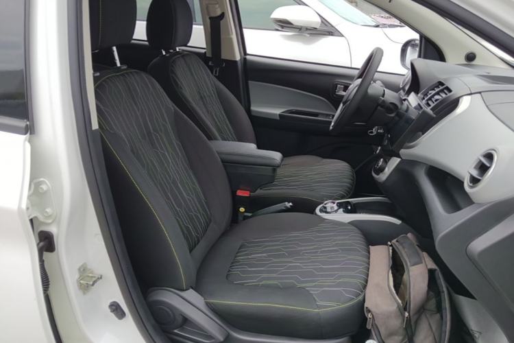 Used CHANGAN Benni E-Star 2021 National Edition Xin Yue Version Lithium-Ion Battery Right Front Seat