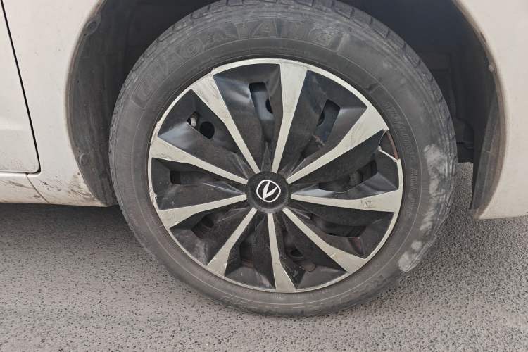 Used CHANGAN Benni E-Star 2021 National Edition Xin Yue Version Lithium Iron Phosphate (31.86 kWh) Right Front Wheel Hub