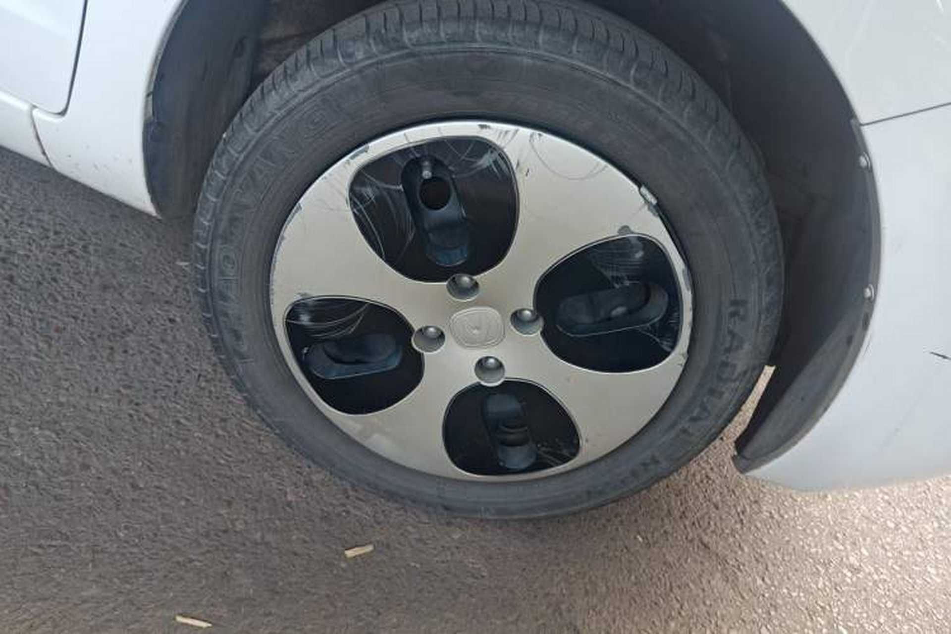 Used CHANGAN Benni E-Star 2021 National Edition Xin Yue Version Lithium Iron Phosphate (31.86 kWh) Right Front Wheel Hub