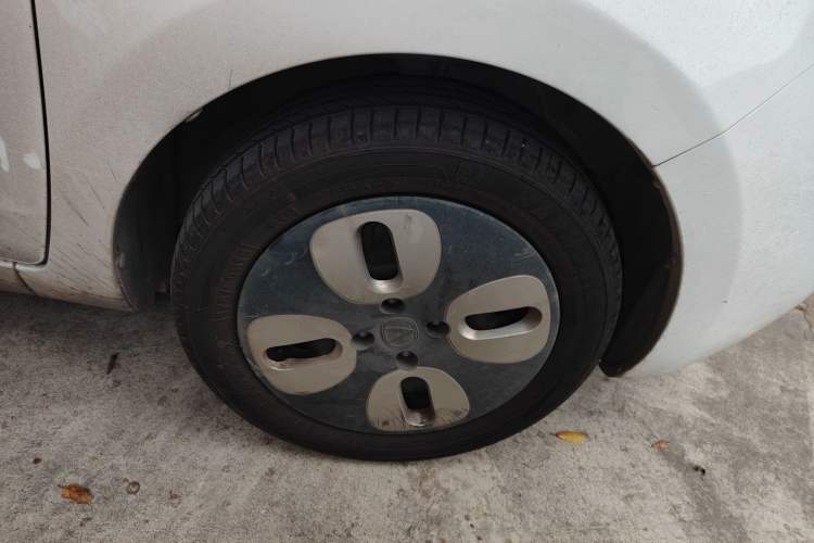 Used CHANGAN Benni E-Star 2021 National Edition Xin Yue Version (Fast-Charging Edition) Lithium Iron Phosphate (31.18 kWh) Right Front Wheel Hub