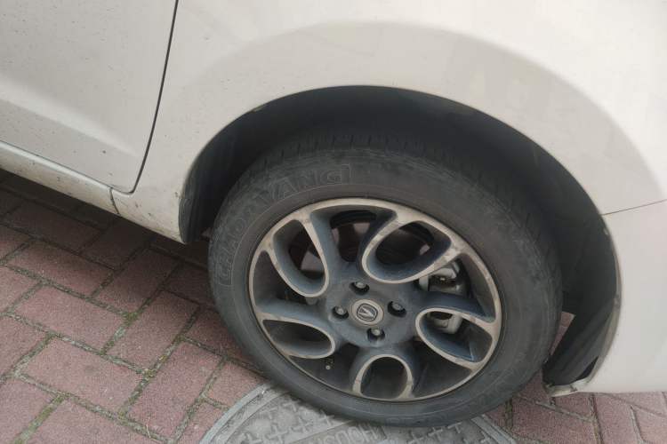 Used CHANGAN Benni E-Star 2021 National Edition Colorful Version Lithium Iron Phosphate (31.86 kWh) Right Front Wheel Hub