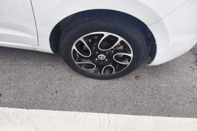 Used CHANGAN Benni E-Star 2021 National Edition XinYi Edition Lithium Iron Phosphate (31.86 kWh) Right Front Wheel Hub