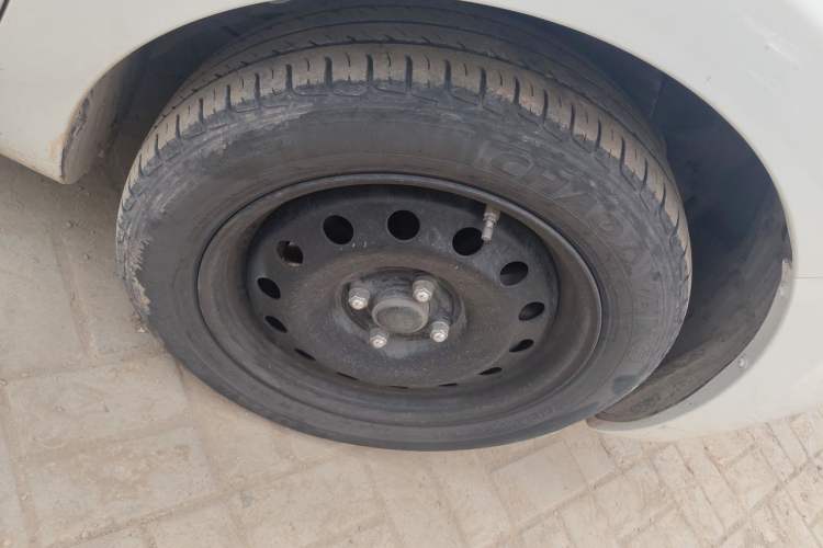 Used CHANGAN Benni E-Star 2021 National Edition Xinyue Version (Fast-Charging Edition) Lithium NMC Right Front Wheel Hub
