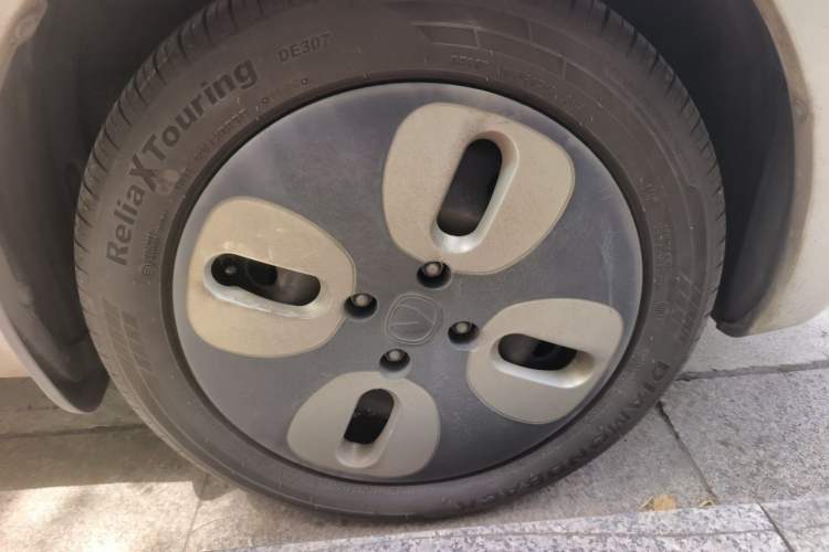 Used CHANGAN Benni E-Star 2021 National Edition Xin Yue Version (Fast-Charging Edition) Lithium Iron Phosphate (31.18 kWh) Right Front Wheel Hub