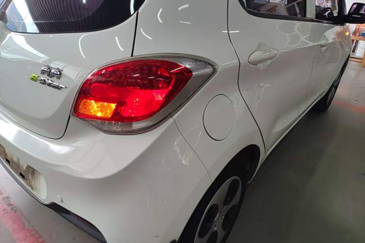 Used CHANGAN Benni E-Star 2021 National Edition Xinyi Version (Fast-Charging Edition) Lithium Iron Phosphate (31.18 kWh) Right Rear Taillight