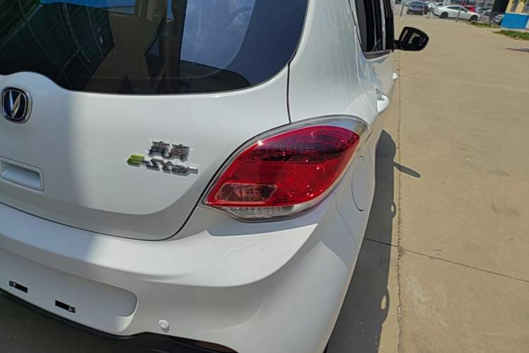 Used CHANGAN Benni E-Star 2021 National Edition Xin Yue Version Lithium Iron Phosphate (31.95 kWh) Right Rear Taillight