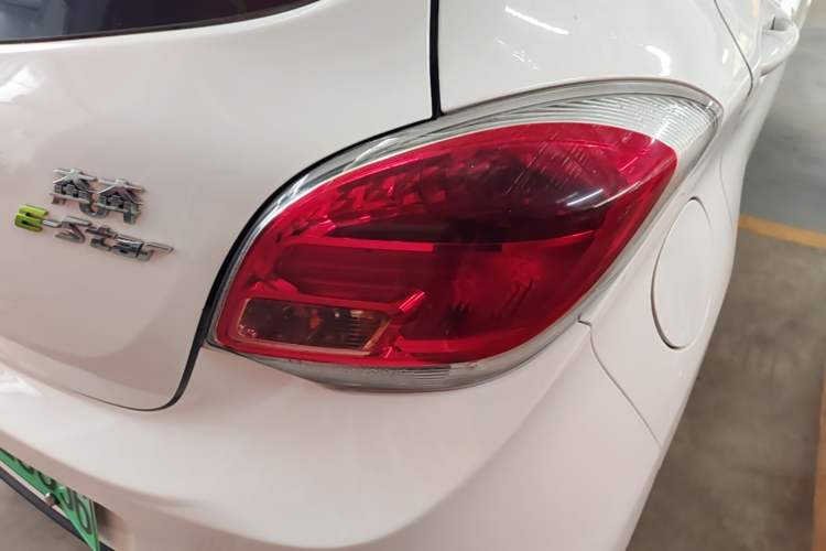 Used CHANGAN Benni E-Star 2021 National Edition Xinyi Edition Lithium Iron Phosphate (31.95 kWh) Right Rear Taillight