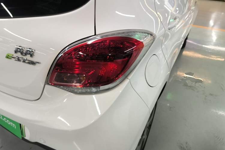 Used CHANGAN Benni E-Star 2021 National Edition Xinyue Version (Fast-Charging Edition) Lithium NMC Right Rear Taillight