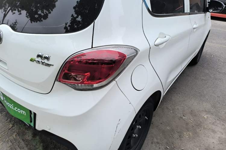 Used CHANGAN Benni E-Star 2021 National Edition Xin Yue Version (Fast-Charging Edition) Lithium Iron Phosphate (31.95 kWh) Right Rear Taillight