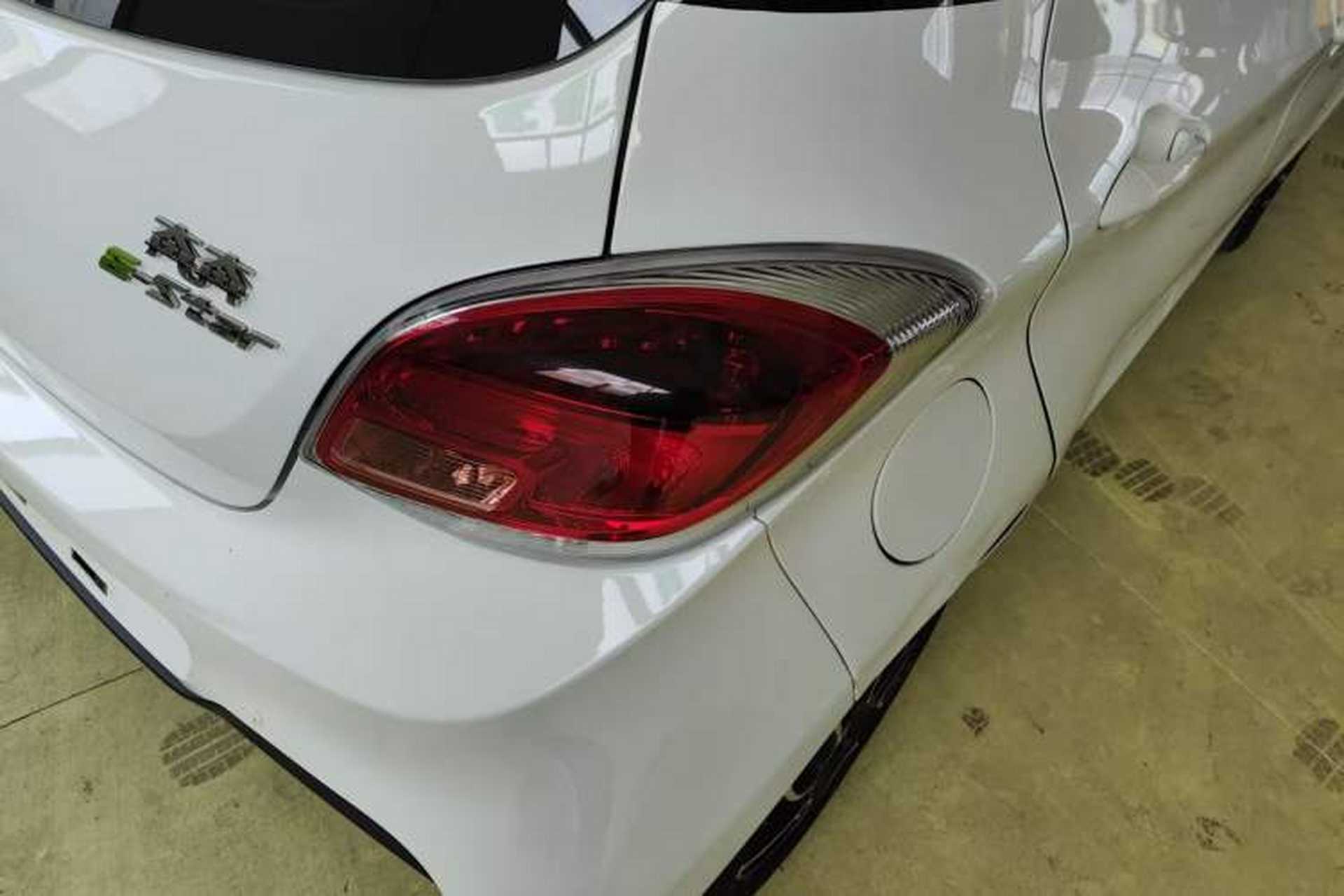 Used CHANGAN Benni E-Star 2021 National Edition XinYi Edition Lithium Iron Phosphate (31.86 kWh) Right Rear Taillight