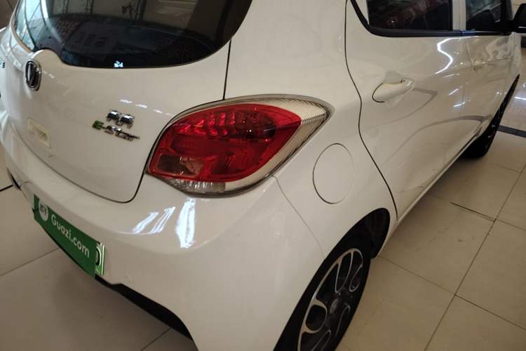 Used CHANGAN Benni E-Star 2021 National Edition Colorful Version Lithium Iron Phosphate (31.18 kWh) Right Rear Taillight