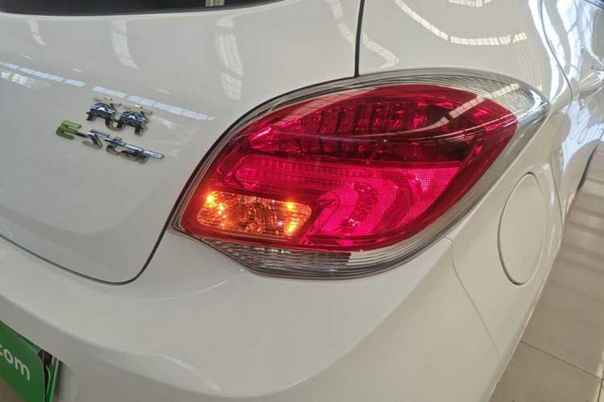 Used CHANGAN Benni E-Star 2021 National Edition Xin Yue Version Lithium Iron Phosphate (31.18 kWh) Right Rear Taillight