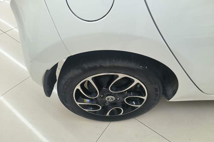 Used CHANGAN Benni E-Star 2021 National Edition Colorful Version Lithium Iron Phosphate (31.86 kWh) Right Rear Wheel Hub