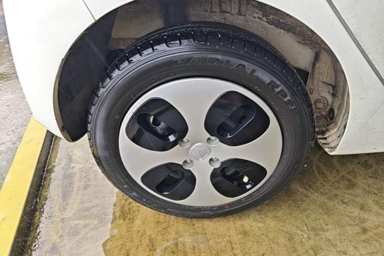 Used CHANGAN Benni E-Star 2021 National Edition Xinyi Edition Lithium Iron Phosphate (31.95 kWh) Right Rear Wheel Hub