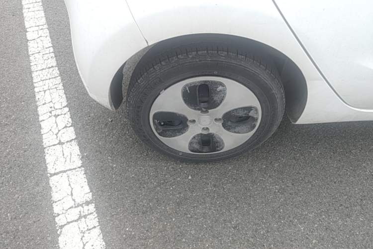 Used CHANGAN Benni E-Star 2021 National Edition Heart-Pounding Edition Lithium Iron Phosphate Right Rear Wheel Hub