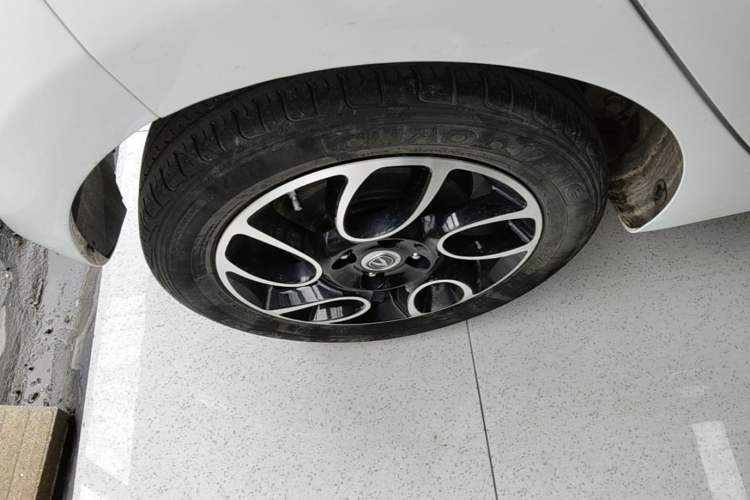 Used CHANGAN Benni E-Star 2021 National Edition Colorful Version Lithium Iron Phosphate (31.86 kWh) Right Rear Wheel Hub